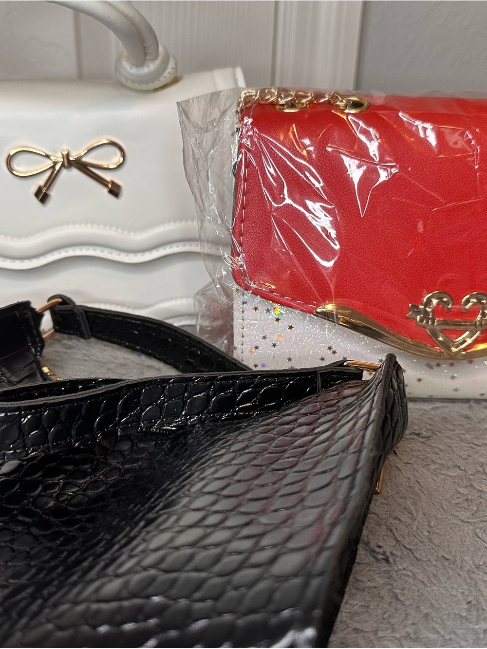 Girls set of 3 handbags. - Picture 2 of 5